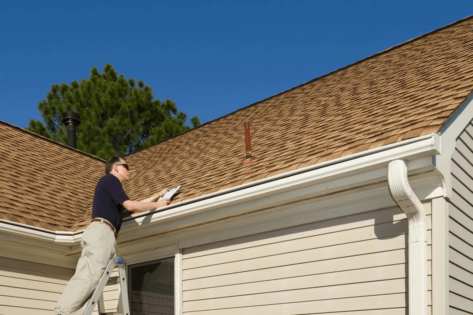 Homebuyer Mistakes in Pleasant Hill Home inspector evaluating a house exterior
