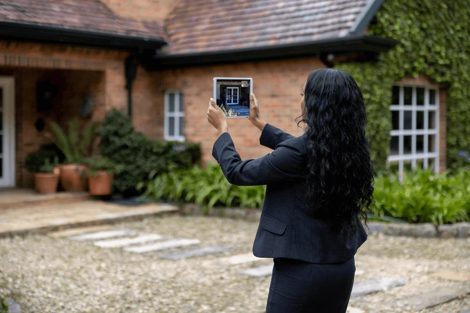 Day In The Life Of A Real Estate Agent real estate agent showing a home