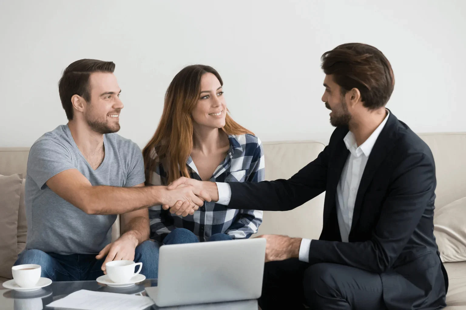 Homebuyer Mistakes in Pleasant Hill First-time buyer meeting with a real estate agent